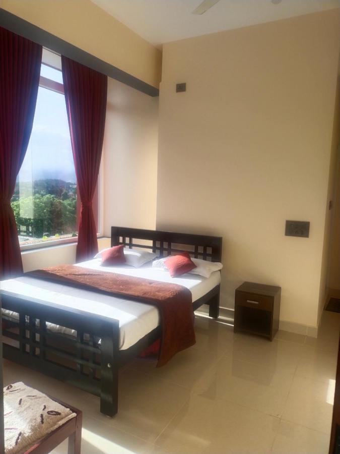 The Two Bedroom House Мадикери Екстериор снимка